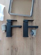 2 X Matt Black Square Basin Bathroom Vanity Washroom Pillar Mixer Taps Sink