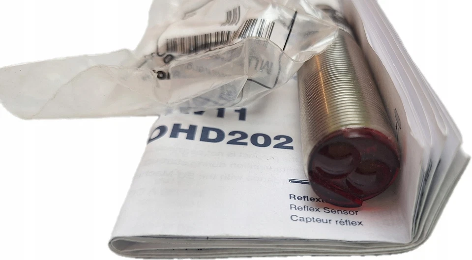 Wenglor HD11PC3 Reflex Sensor M18 10–30VDC PNP 200mA IP67 - Image 3 of 4