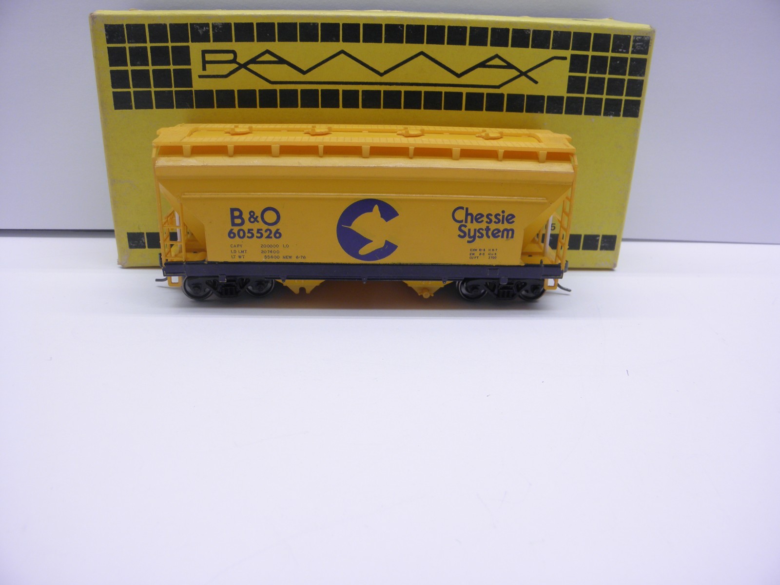 Ramax 2-Bay Centerflow Covered Hopper Chessie B&O #605526 Ho Scale Built Kit