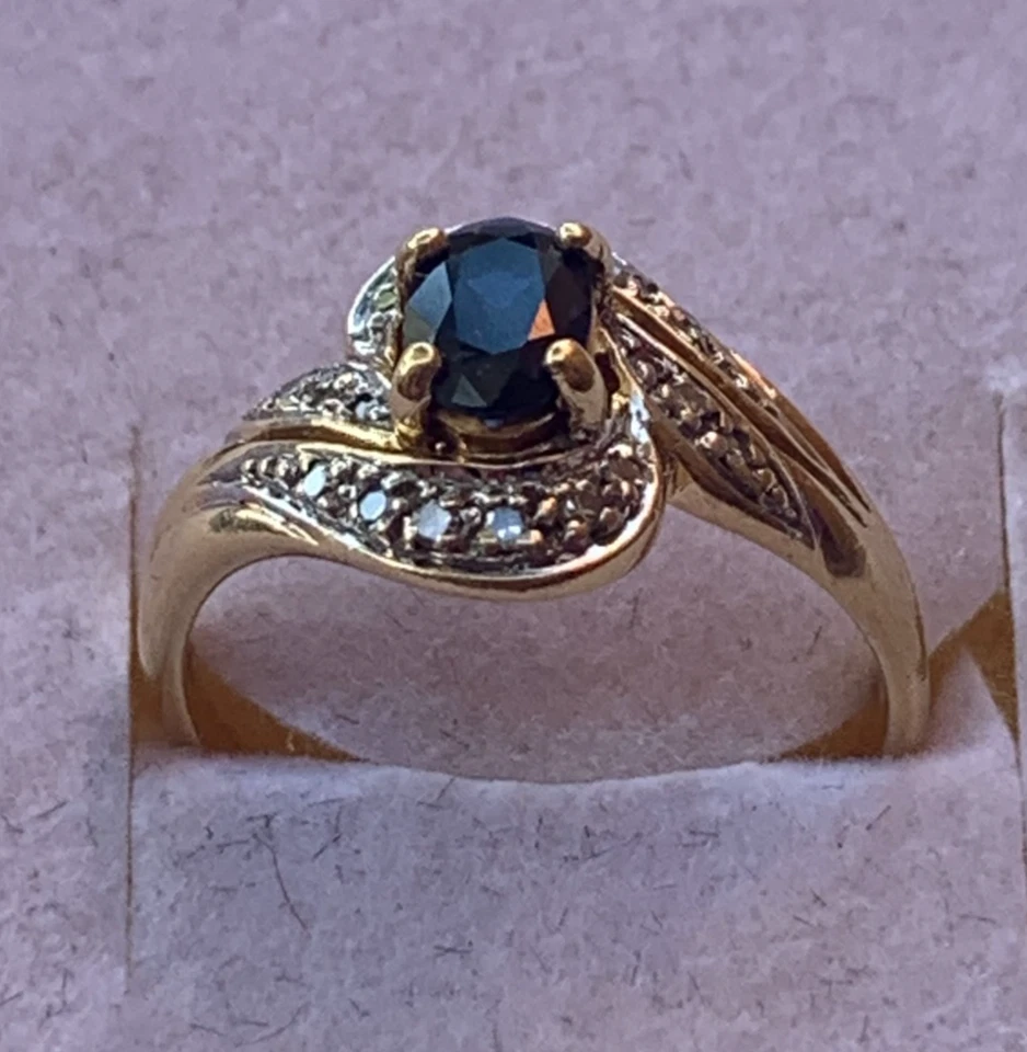 MAGNIFIQUE BAGUE EN OR JAUNE 18 CARATS 750 + GROS SAPHIR + 18 DIAMANTS ! - Photo 3/4