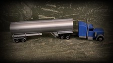 1:64 Scale Sliver looks Like Alum Tanker trailer - 3D printed