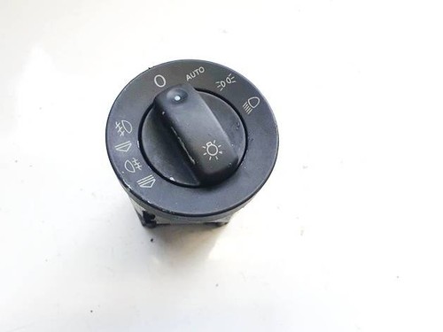 8e0941531d Scheinwerfer Schalter  Audi A4 DE2769546-65