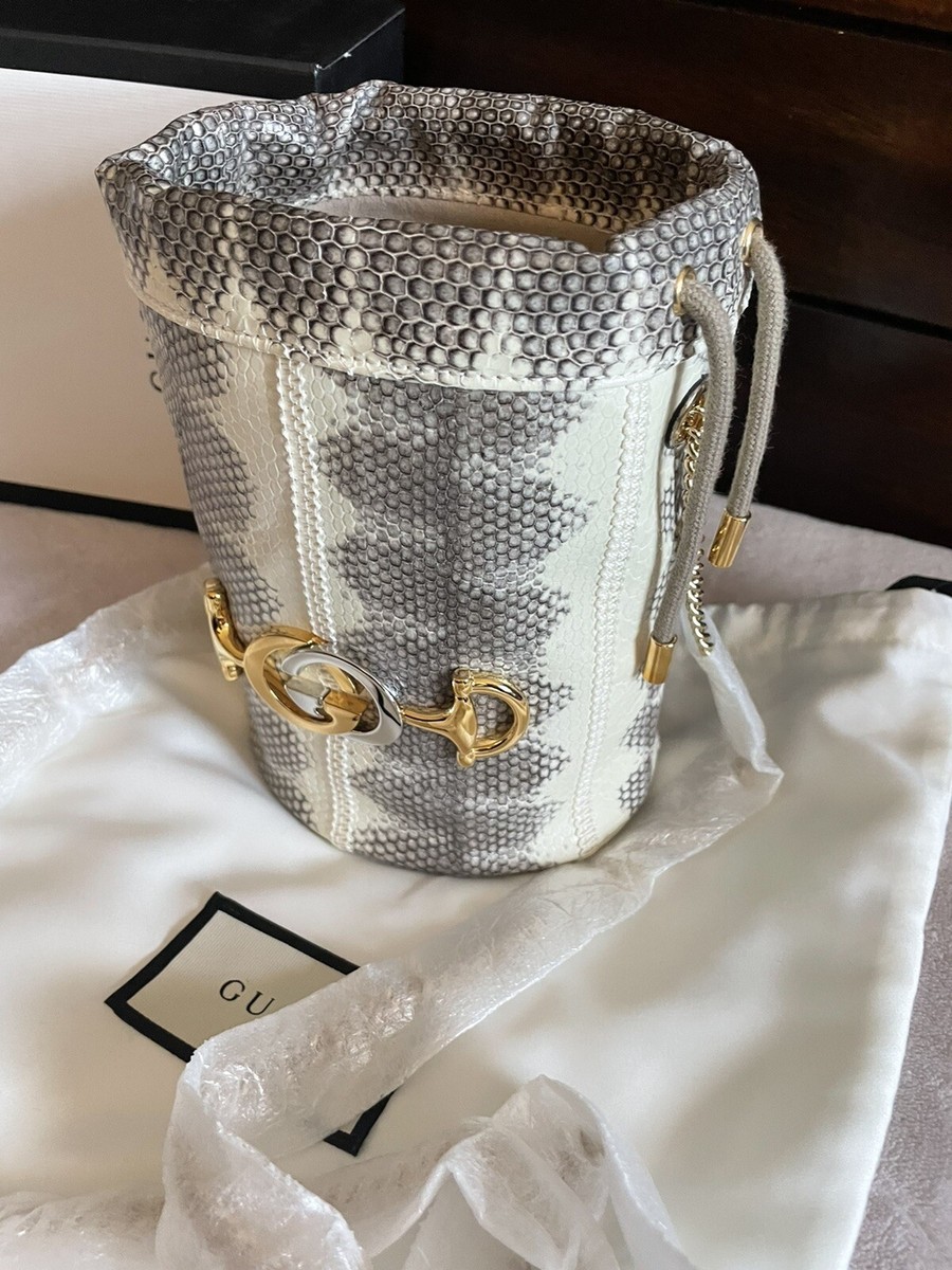 gucci zumi snakeskin mini bucket bag
