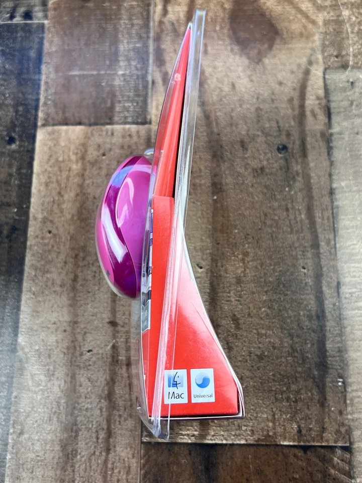 New Microsoft Compact Optical Mouse 500 v2.0 Model 1344 Pink Factory Sealed - Image 3 of 4