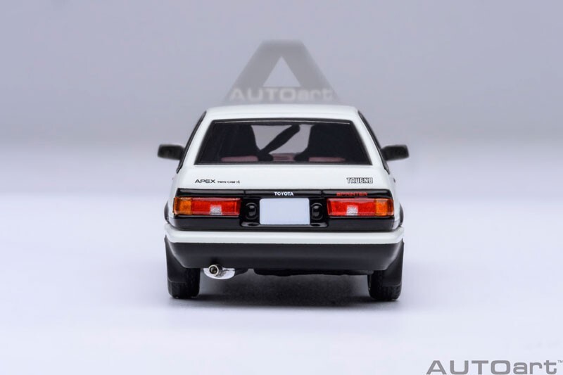 1/64 Toyota Sprinter Trueno (AE86) 