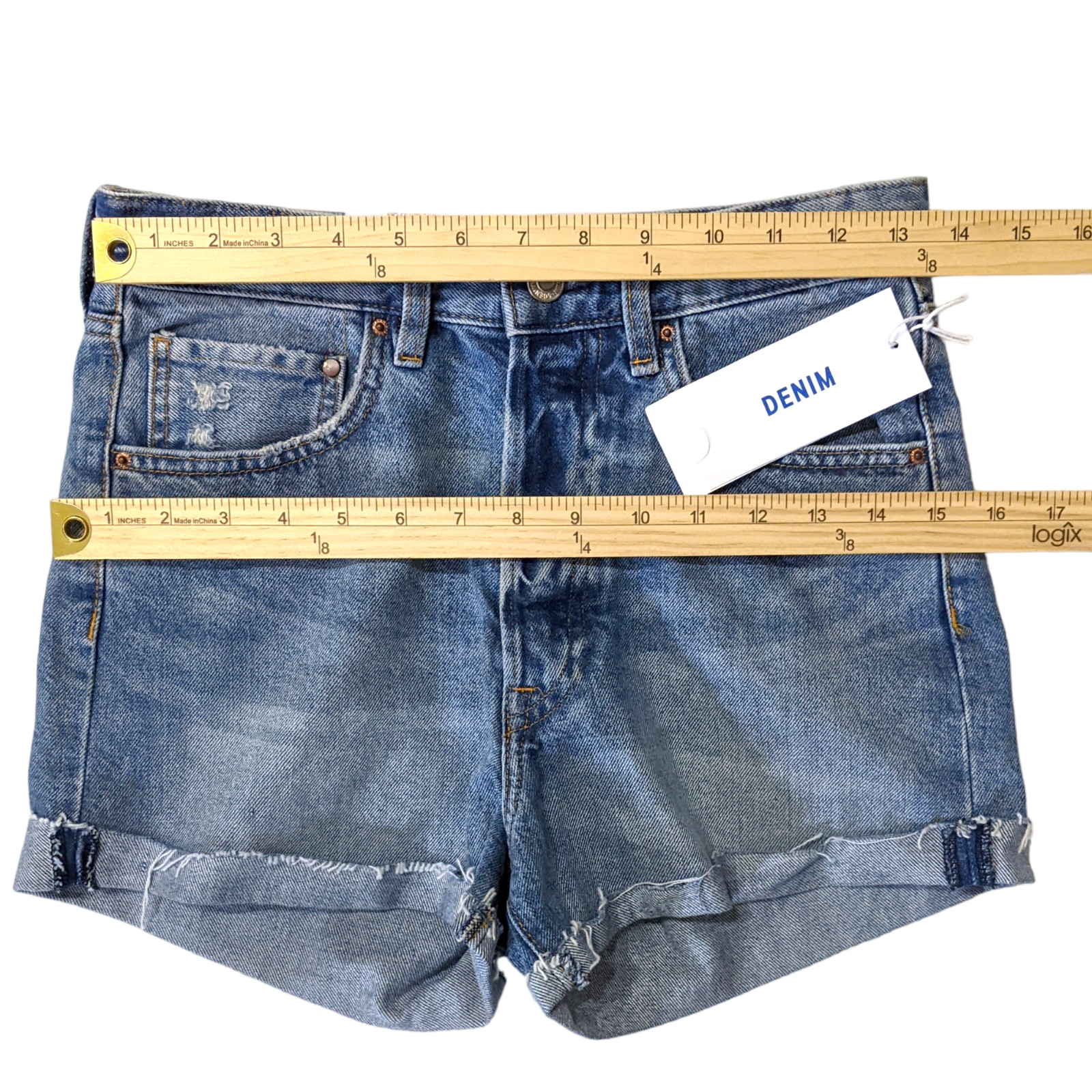 H&M High-Waisted Jean Shorts Women's 6 Cuff Raw Hem Blue Denim Medium Wash NWT thumbnail 7