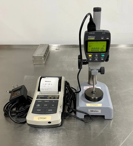 MITUTOYO ID-F150HE MICROMETER, STAND & DP1VR Mini Processor