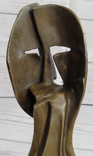 Pablo Picasso Two Faces Mask Modern Art Cubism Statue Sculpture Decor 11" x 6" - Picture 9 of 10