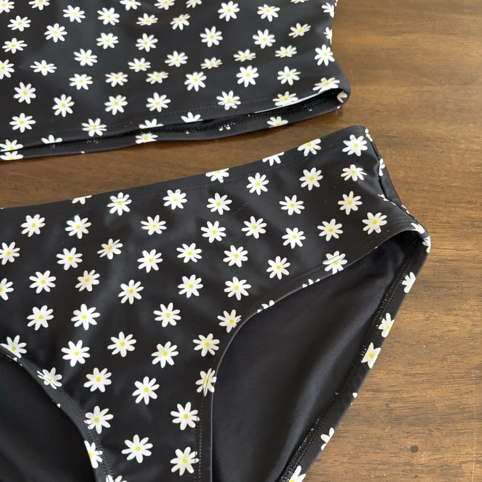 Traje de baño Old Navy para niñas XXL talla 18 negro 2 piezas margarita  Foto 2 de 4