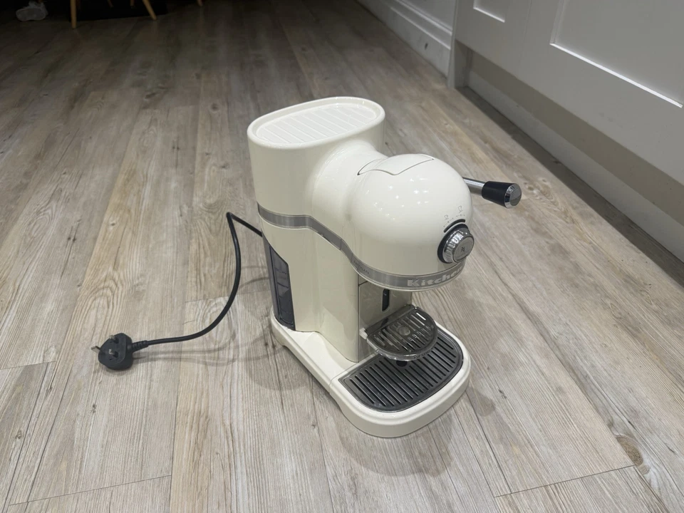Kitchenaid Artisan Nespresso Coffee Machine Cream - Image 2 of 4