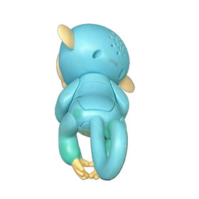 WowWee Fingerlings Blue 2 Tone Monkey Eddie Interactive Baby Pet Tested 3724