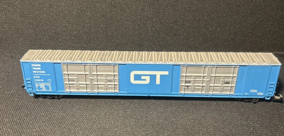 Atlas N Scale #21 Lot Of 4 CNTX 2347 SHPX Rail King GTW SP 3702 C-6 - Image 2 of 4