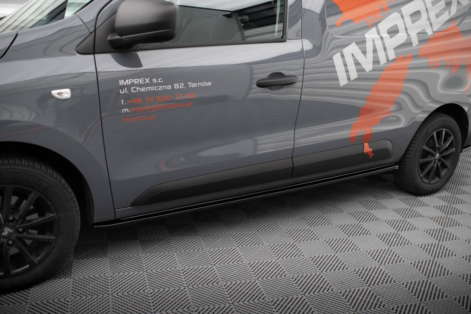 Bas de caisse Maxton Renault Express Mk2 en ABS aérodynamique