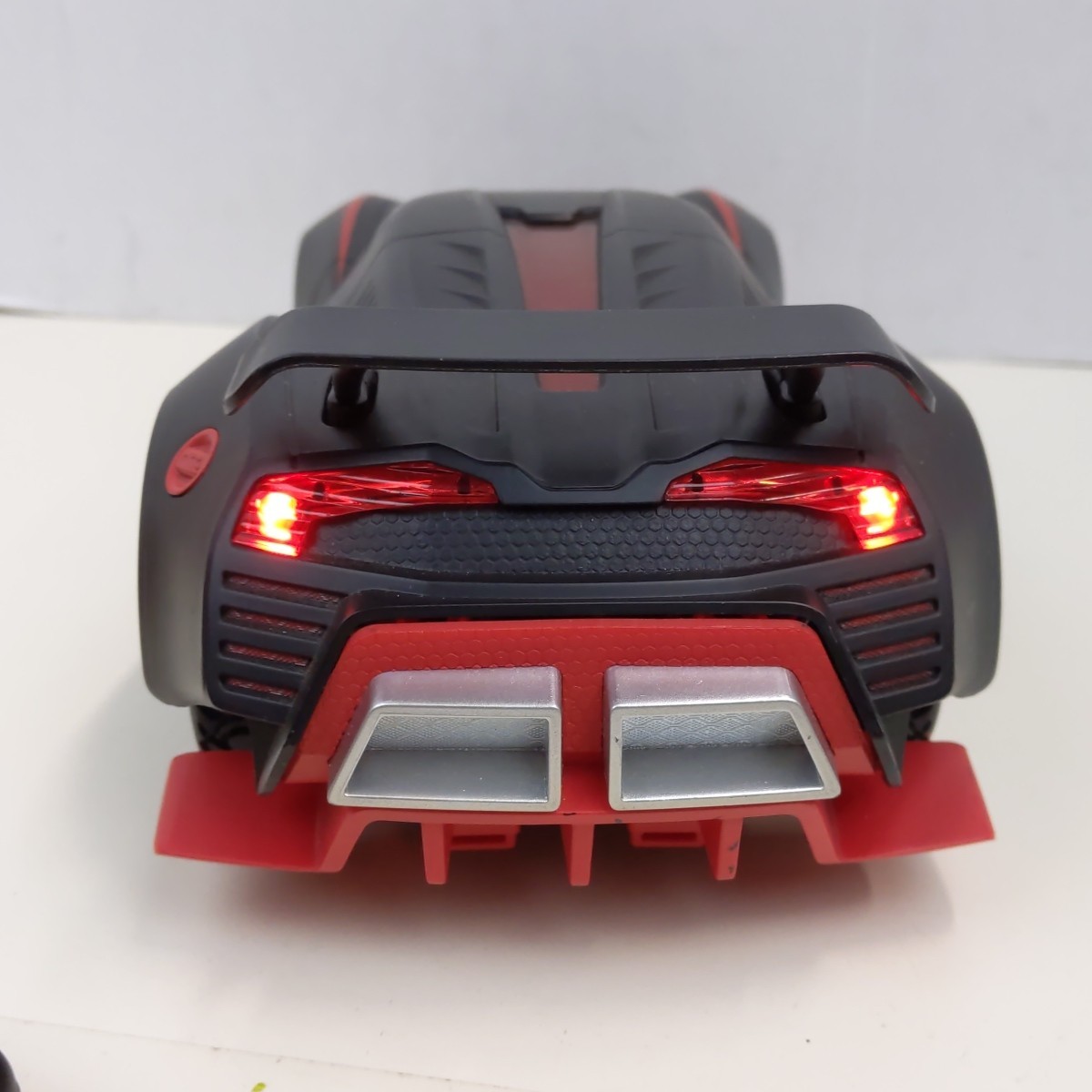 RideMakerz RC Sports Car 49MHz Remote Control w Battery Charger