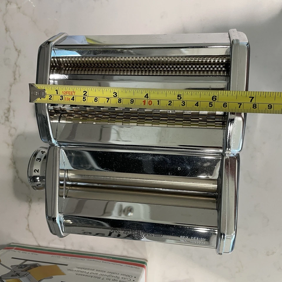 Máquina para hacer pasta Atlas No. 170 Hecho en Italia Imperia Tipo Lisso SP 150mm Marcato Usado en Excelente Condición Foto 4 de 4