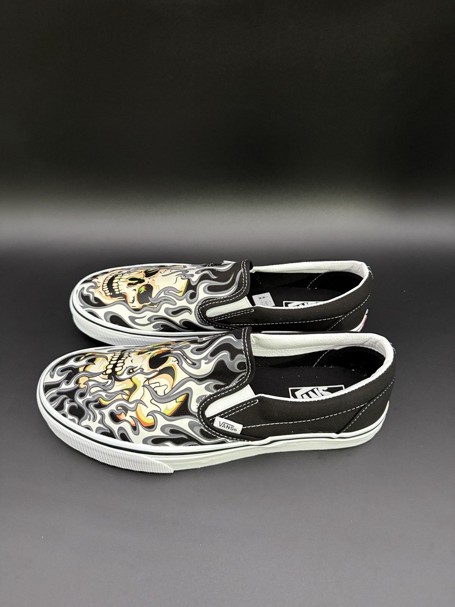 VANS Classic Slip On Flame Skull Black White Skate Shoes Men Rare Tattoo  9Q7BMX