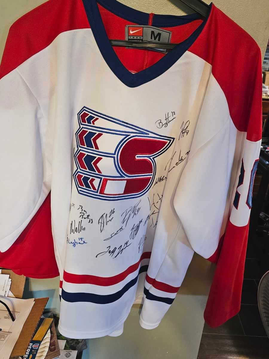 SPOKANE CHIEFS NIKE AUTOED MINOR LEAGUE HOCKEY JERSEY SIZE MEDIUM ADULT