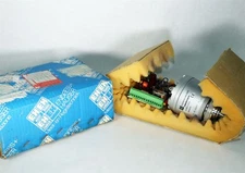 New-in-Box Endress+Hauser T10805-G31Y Temperature Transmitter & Circuit Board J7