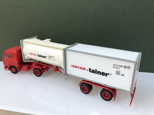 Herpa Mercedes Benz Hoyer Tank Container and Container 1/87 HO Scale - Picture 7 of 12