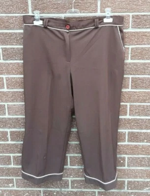 Pantalon 3/4 femme taille 48 état neuf  - Photo 1/2