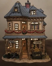 Lemax ENCHANTED FOREST Lighted CAPTAIN BLAKE'S HOUSE Christmas Village Decor