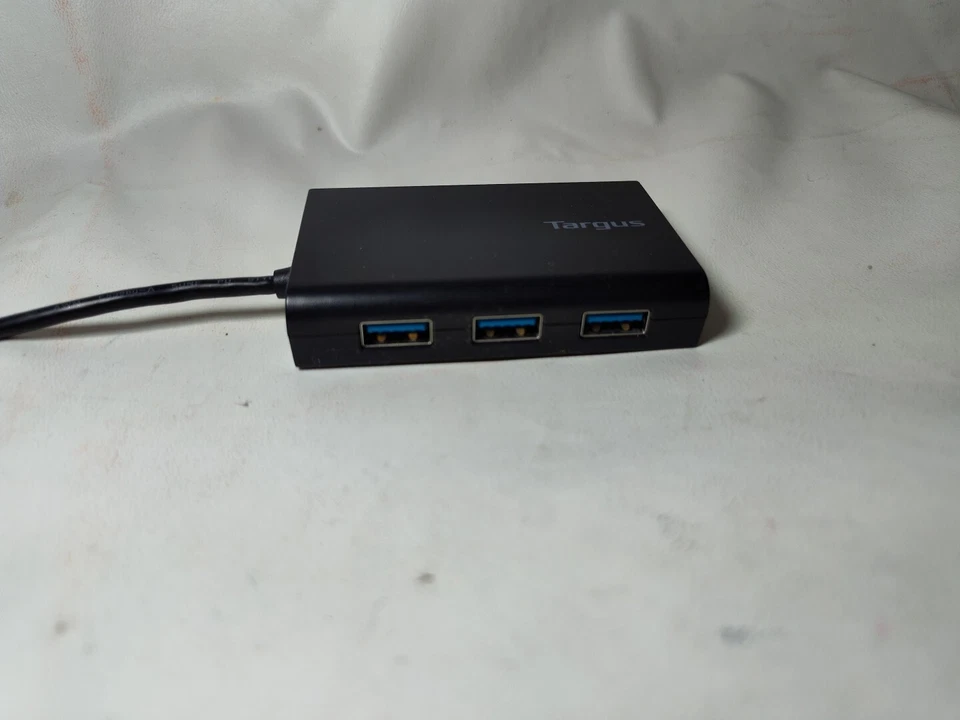 Targus ACH122 USB 3.0 Hub With Gigabit Ethernet ACH122USZ - Image 4 of 4