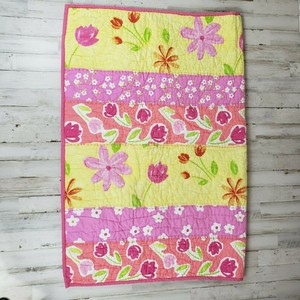 Pottery Barn Kids Baby Girls Quilt Pink Yellow Crib Floral 50 X 36