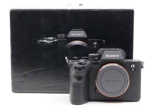 Sony Alpha 7 IV -22.298 Auslösungen - Kamera A7 IV 4 Mark ILCE-7M4 OVP - Händler