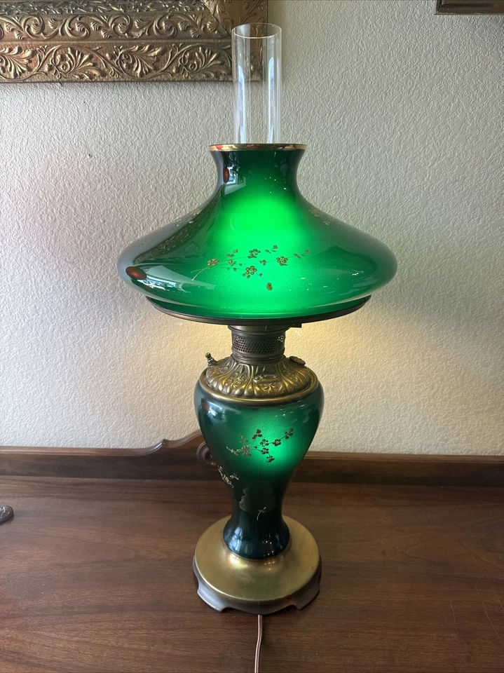Винтажная Старинная Зеленая Tam-O-Shanter АБАЖУР и Базовая Масляная ЛАМПА Ручная Роспись Цветы - Изображение 2 из 4