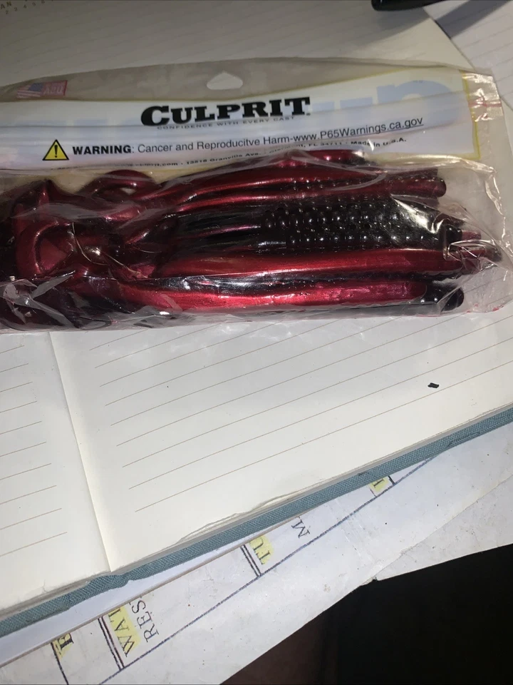 CULPRIT The Classic Worm 7.5" RED SHAD - Image 3 of 3
