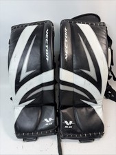 CCM Vector V6.0 Youth Goalie Leg Pads, Black/White, 24"
