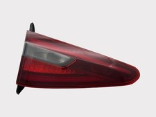 Alfa Romeo Stelvio 2020 Hinten links Rückleuchte Heckleuchte innen 50553179