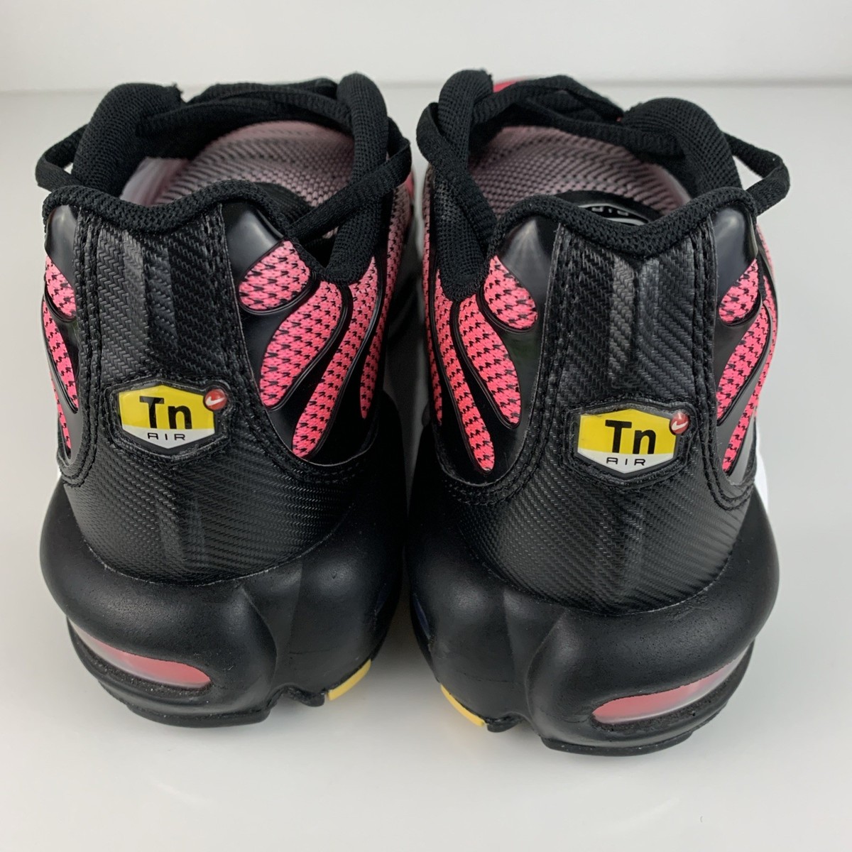 Nike Air Max Plus TN 'All Day' Sunset Pulse Men's Size 8.5 Shoe