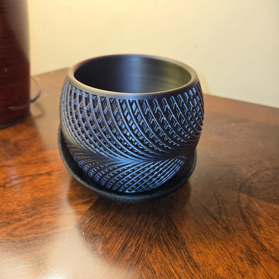 Maceta impresa en 3D 2 piezas esquema de color prismático hermoso cambio de color Foto 3 de 4