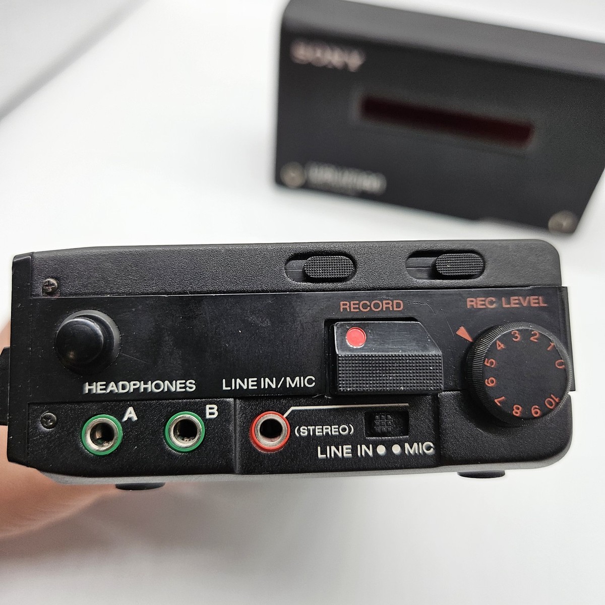 Sony WM-D6C Walkman Professional Cassette Player w Leather Case