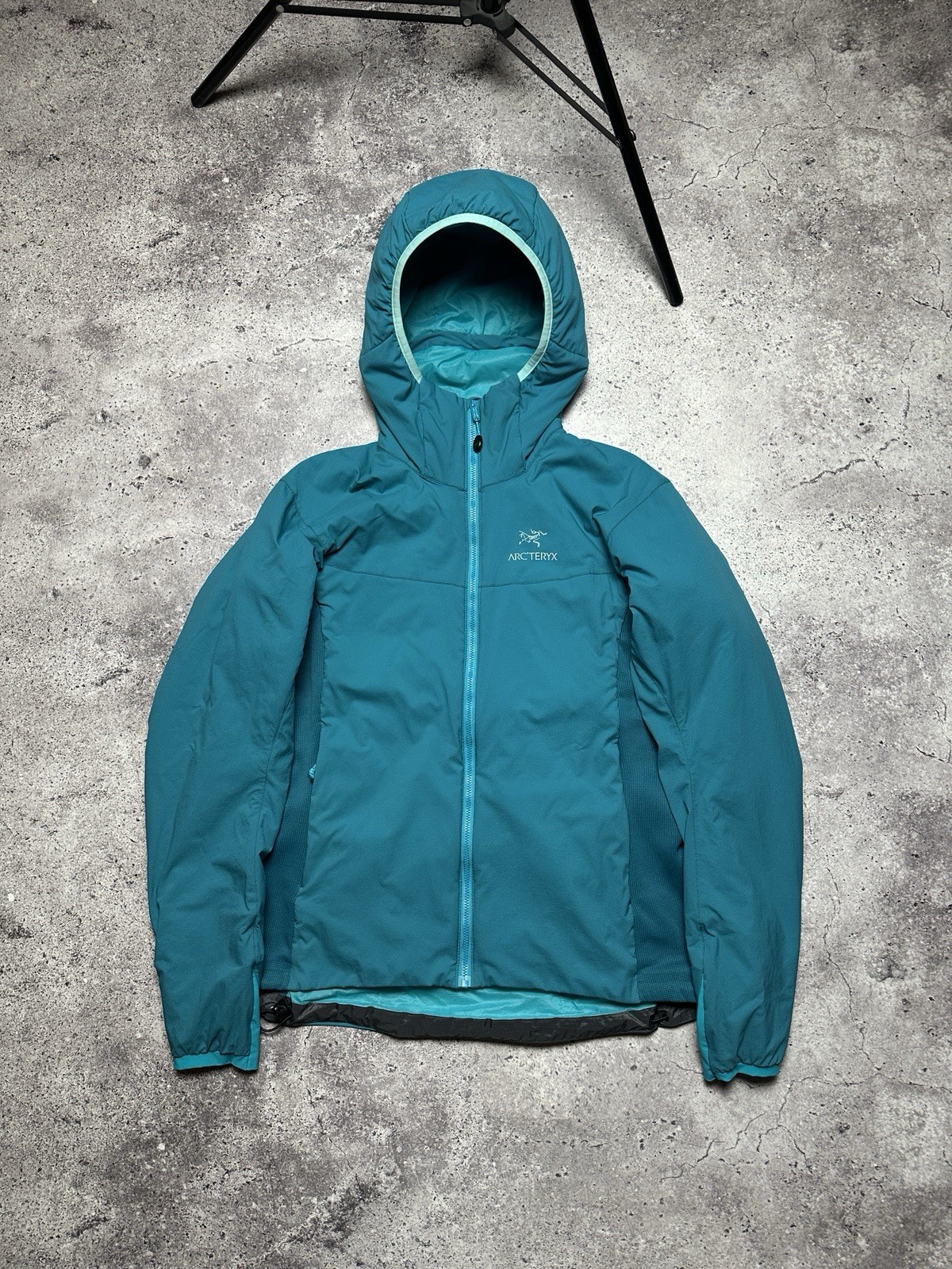 Chaqueta con capucha Arc'teryx Arcteryx Atom LT para mujer talla L
