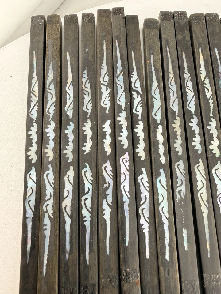 20 palillos vintage de madera negra ébano con incrustación de madreperla Japón MCM 10 1/2" Foto 2 de 4