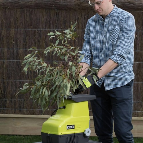 Ryobi™ 2400W Heavy Duty Crushing Electric Shredder Garden Mulcher Wood Chipper - Picture 3 of 7