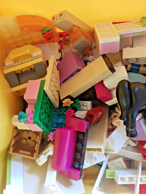 Used LEGO 10696 with Tote Blocks Platforms Creative Brick Box NO MANUAL Platform