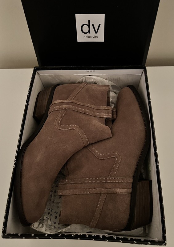 dv dolce vita Ankle Boots Size 9 Brown Taupe Suede Block heel Back zipper