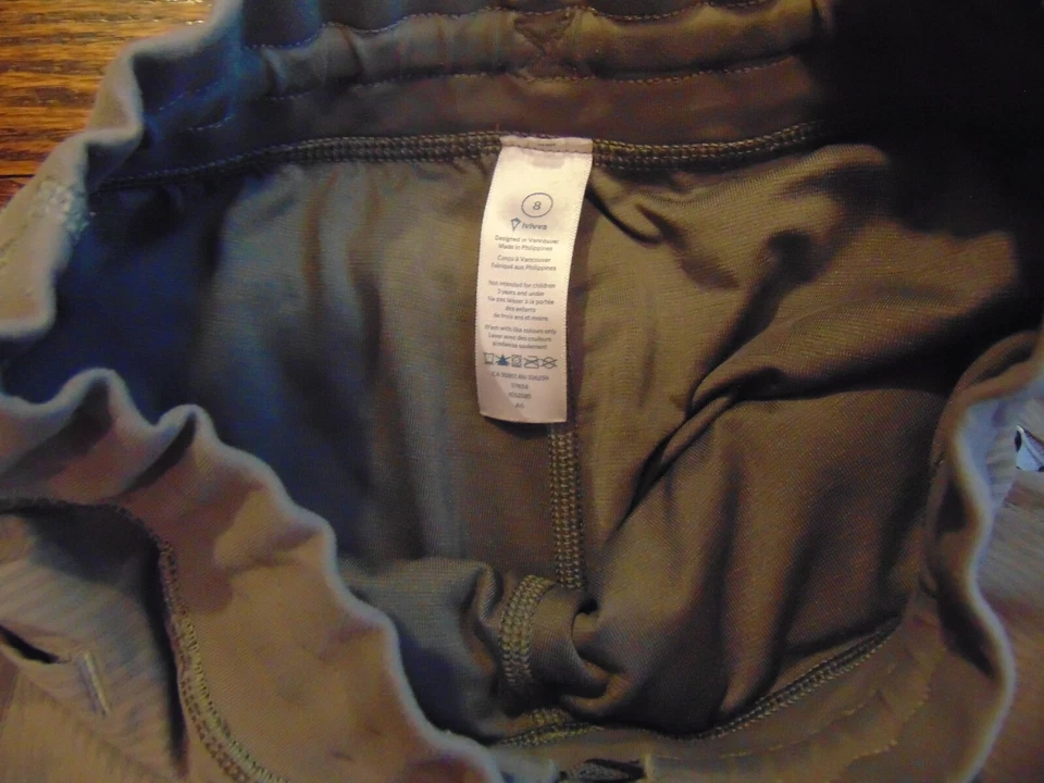 IVIVVA LULULEMON GIRLS JOGGER PANTS SZ.8 - Image 3 of 4