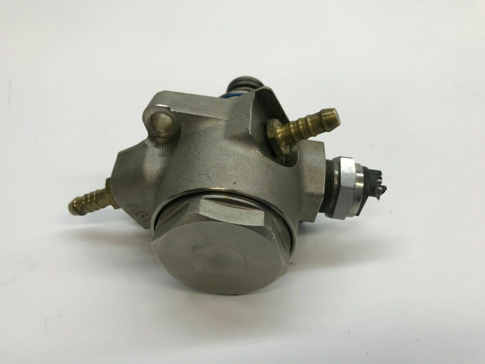 LAMBORGHINI HURACAN FSI HIGH PRESSURE FUEL PUMP OEM 07L127025F