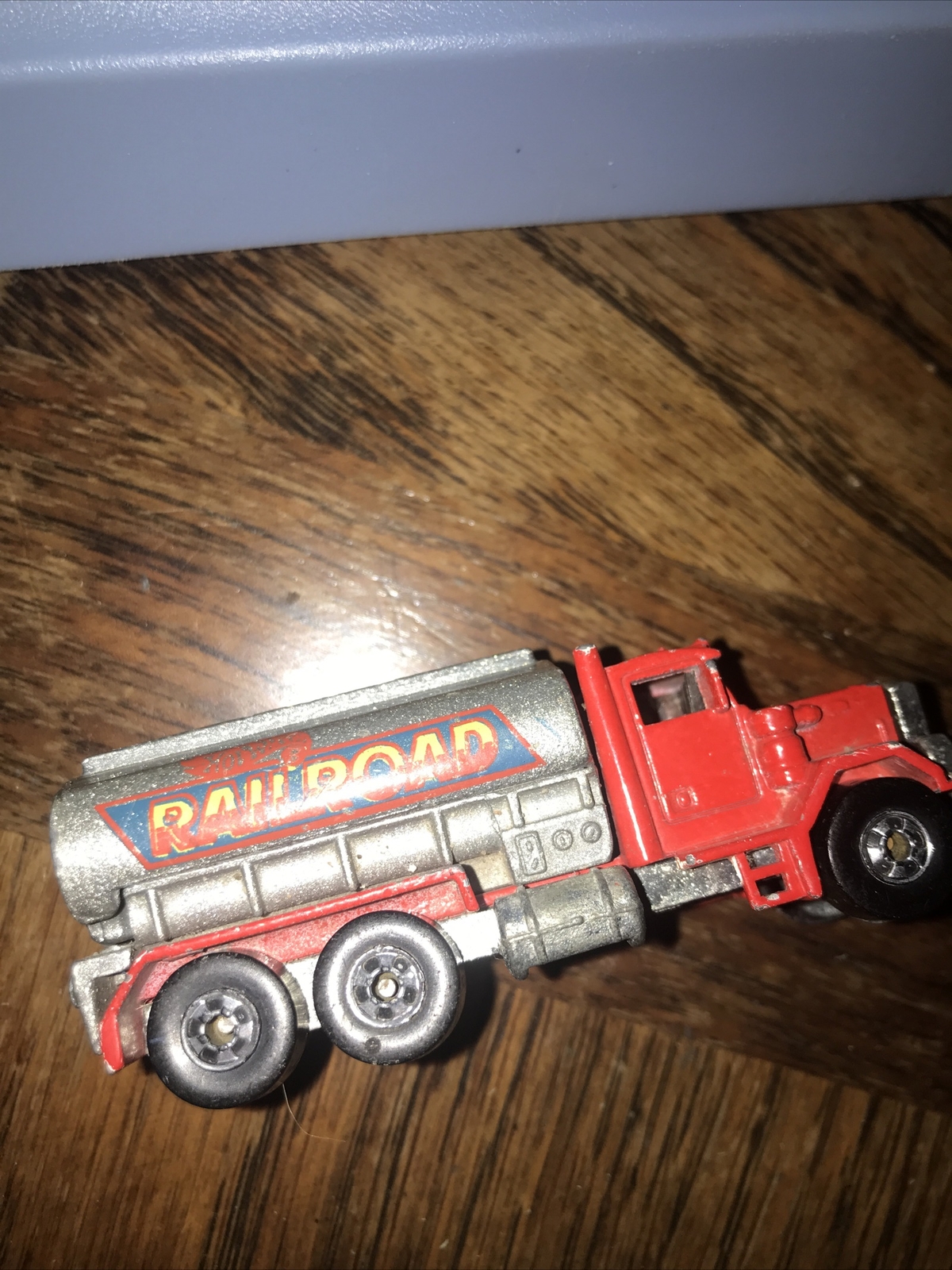 Picture 3 of 4
