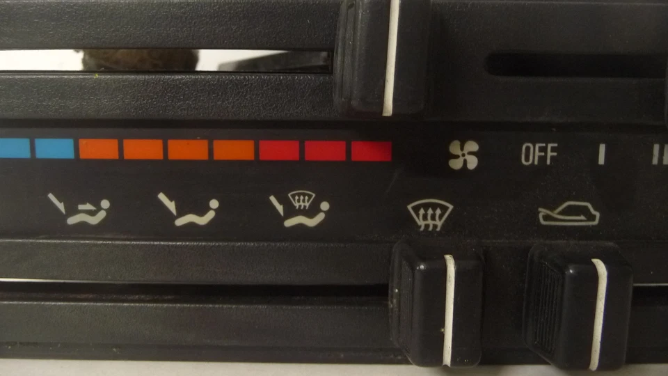 A288A-5 GARANTIA FABRICANTE DE EQUIPAMENTO ORIGINAL 1990 HYUNDAI SONATA A/C CONTROLE DE TEMPERATURA CLIMA TÉRMICO - Imagem 3 de 4