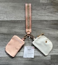 lululemon dual pouch wristlet wallet