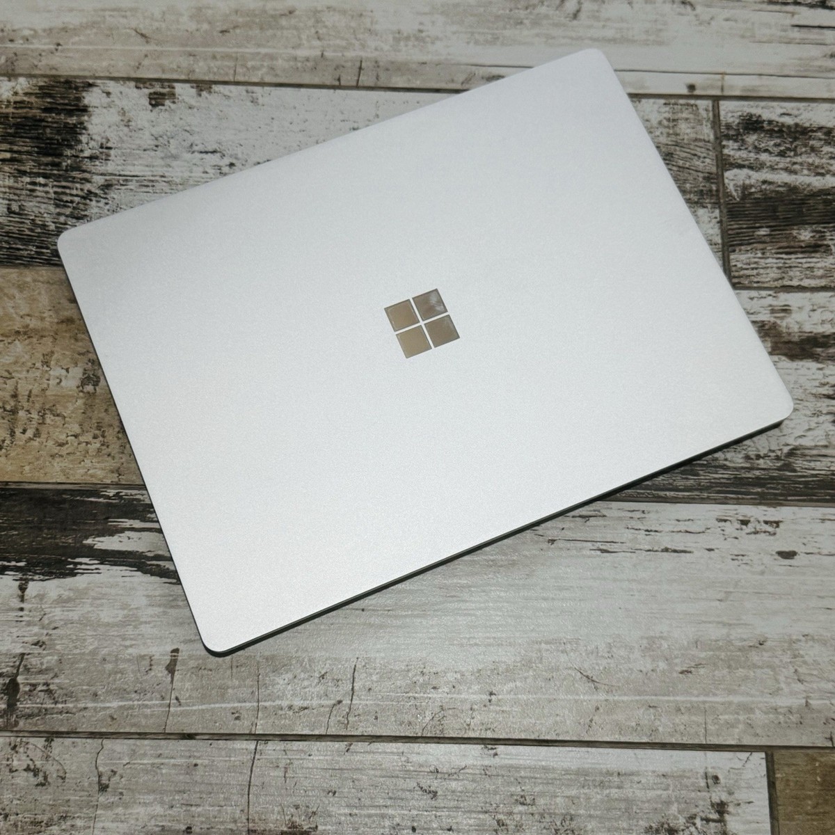 Surface Laptop Go／10世代 Core i5／256GB Amazon.com: Microsoft Surface Laptop Go 12.4