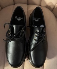 Dr. Martens Mens Black Leather Oxford Lace-Up...