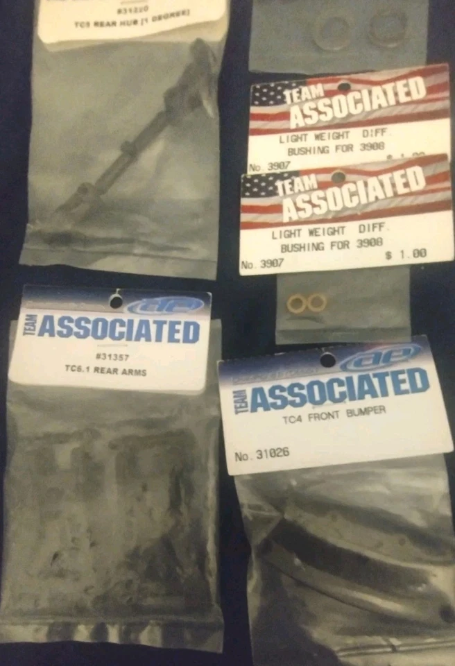 Team Associated TC3,4,5 Parts Lot. (32 Bags) - Image 3 of 4
