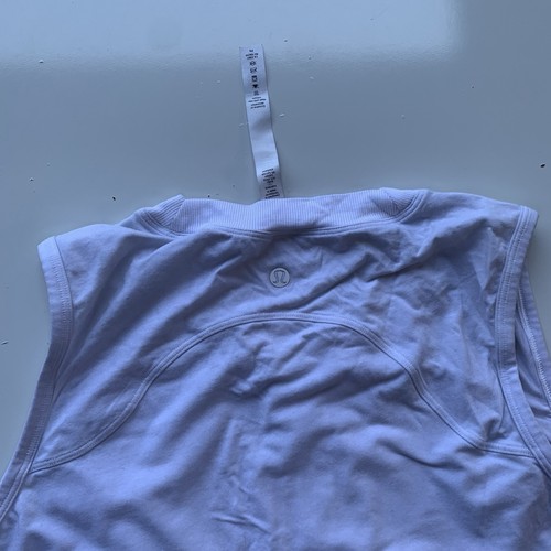 Camiseta sin mangas Lululemon Muscle talla 12 Cinch Me Up Front azul claro entrenamiento - Imagen 8 de 9