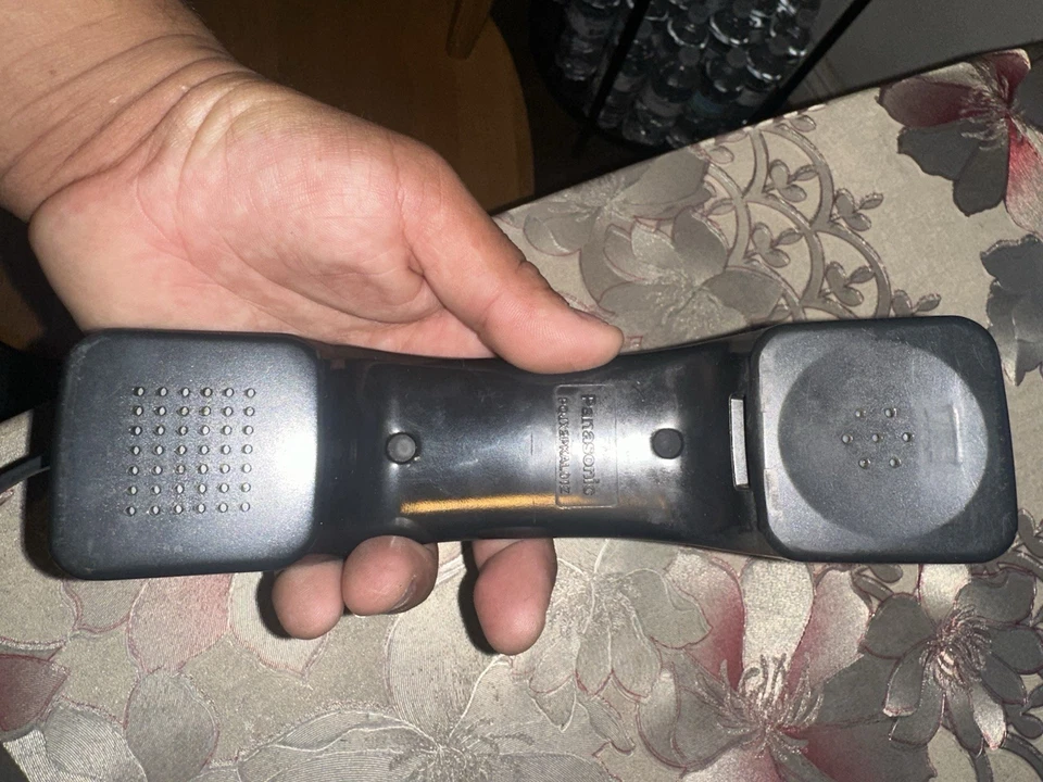 PANASONIC KX-T7731 NEGRO con soporte. Sin cable Foto 3 de 4